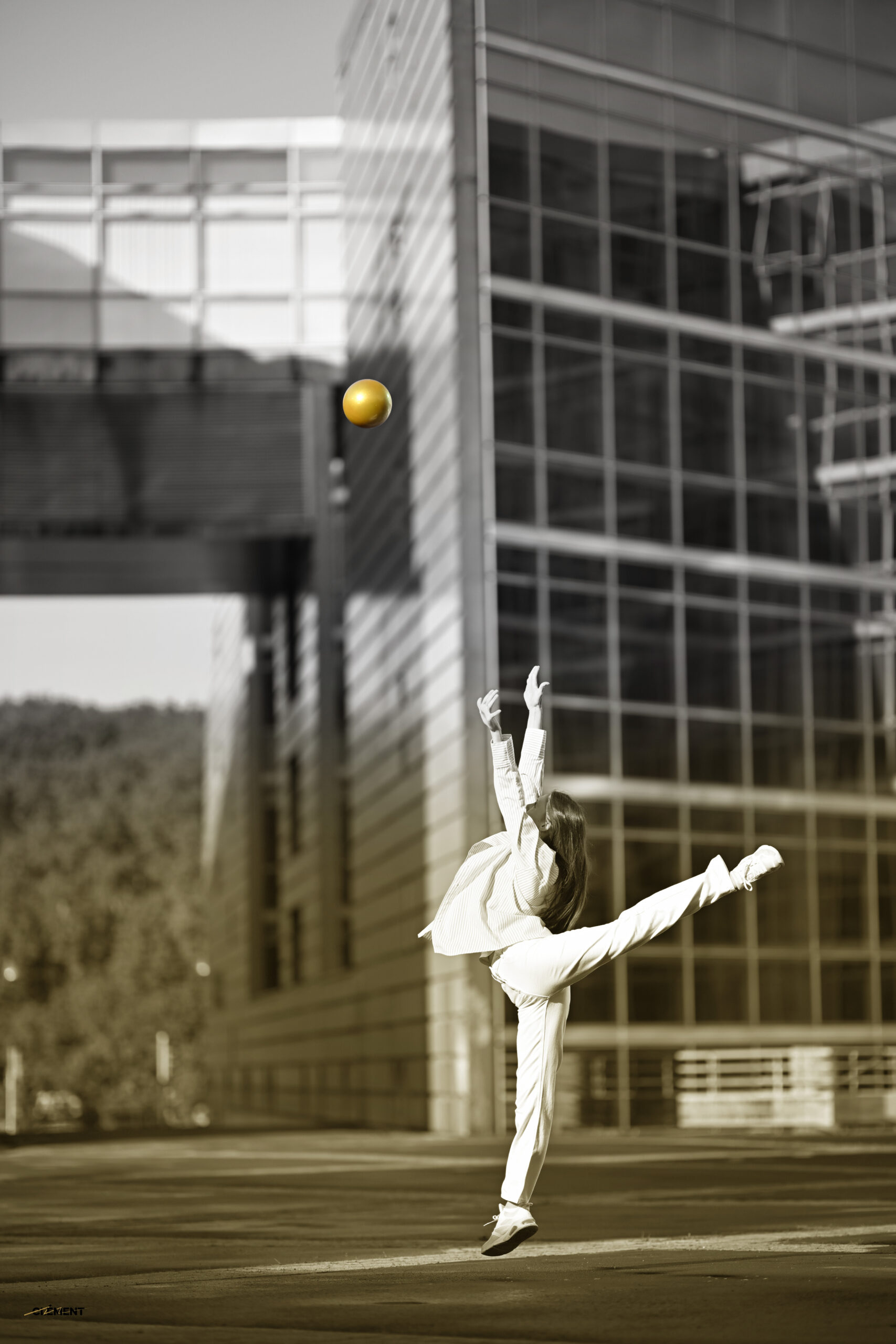 Gymnastique urbaine avec Elodie - Besançon - © Clément Barré